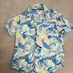 Cat & Jack Leafy Print Short Sleeve Shirt